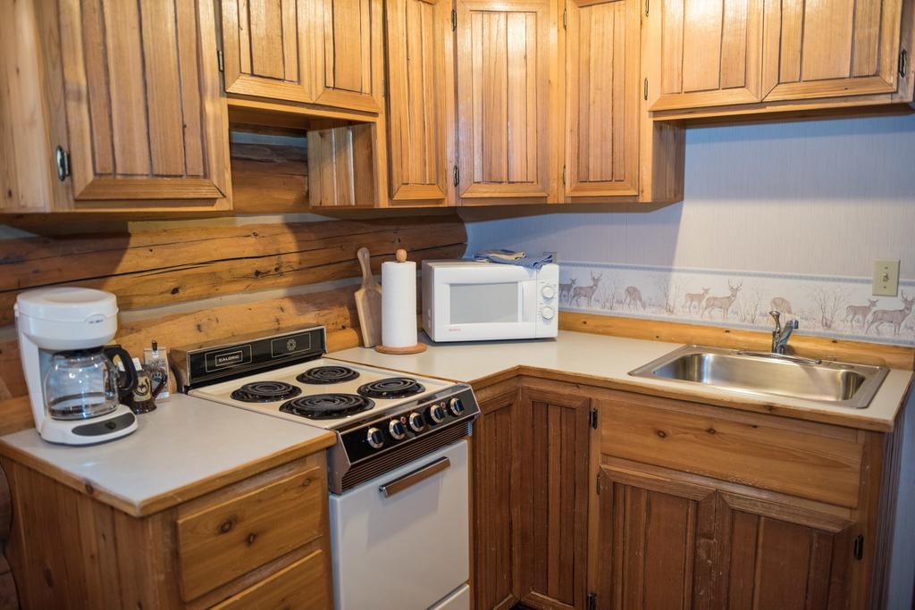 Western Pleasure Guest Ranch Sandpoint Extérieur photo