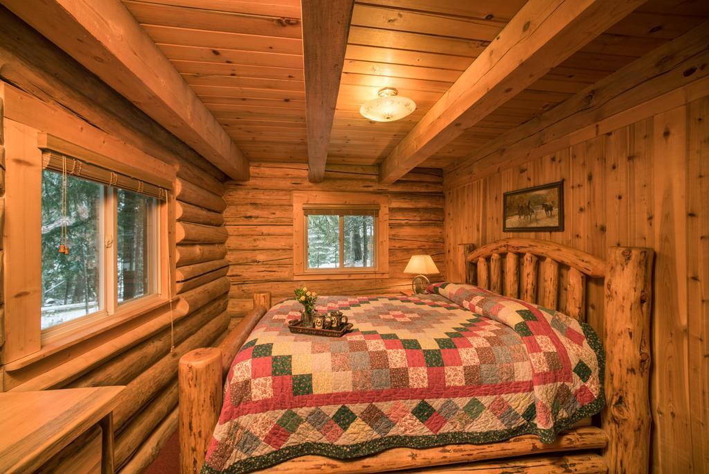 Western Pleasure Guest Ranch Sandpoint Extérieur photo