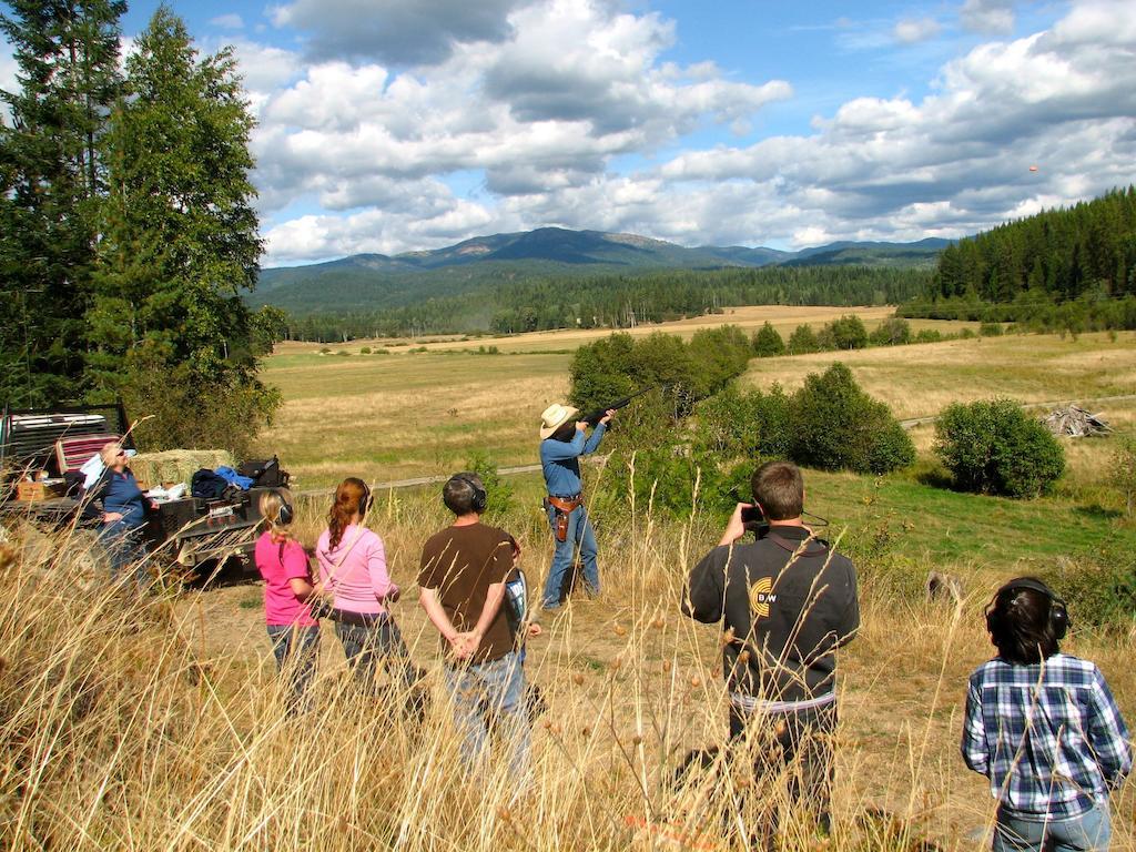 Western Pleasure Guest Ranch Sandpoint Extérieur photo